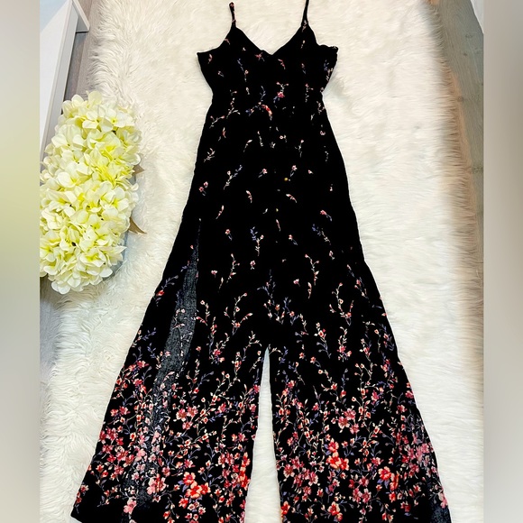 American Rag Pants - Jumpsuit with leg split size xs (fits a small size)